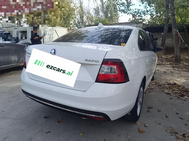 Rapid 2018 1.6L AT Comfort photo 6