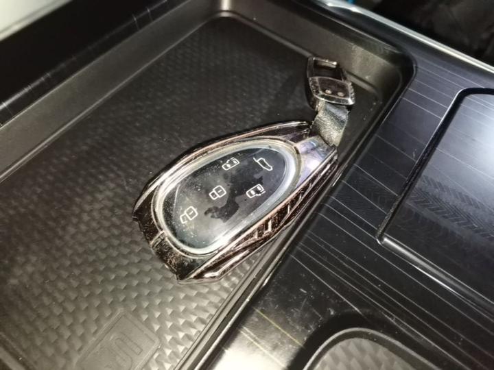 2023 AWD Flagship photo 8