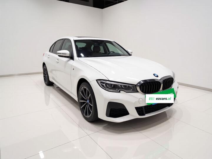 3 Series 2022 325Li M Sport Package photo 3