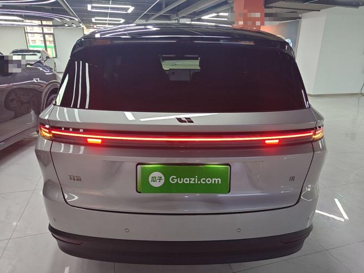 Li Auto i8 2025 Standard photo 3