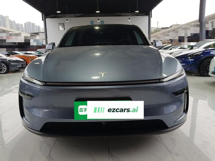 Model Y 2026 Long Range AWD photo 2