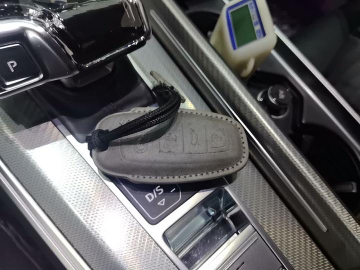 A6L 2023 40 TFSI Luxury photo 8