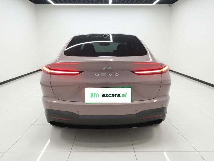 L60 2024 60kWh RWD photo 5