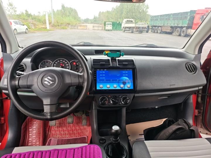 Swift 2014 1.3L MT Standard photo 5