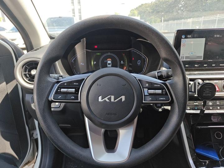 K3 2021 Facelift 1.5L CVT Fashion photo 3
