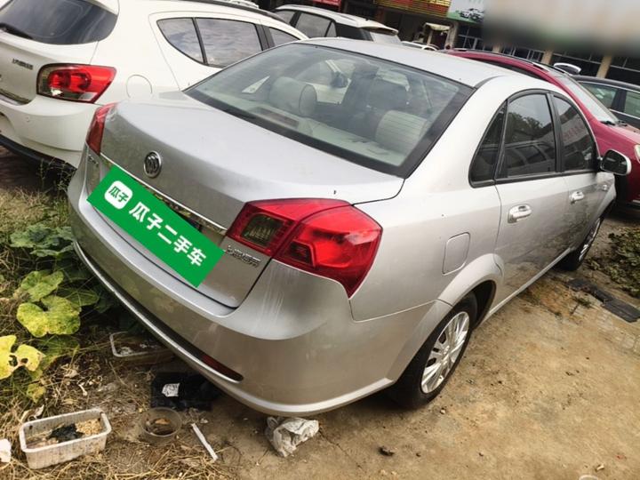 Excelle 2015 1.5L MT Classic photo 6