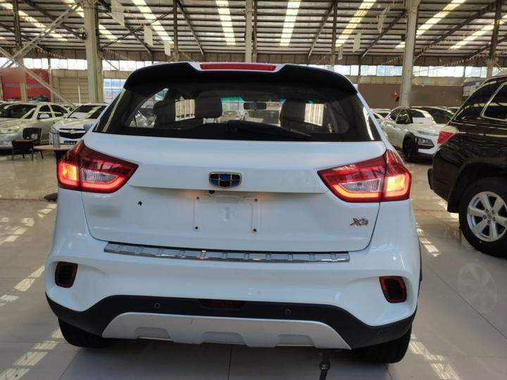 Vision X3 2017 1.5L AT Elite photo 3