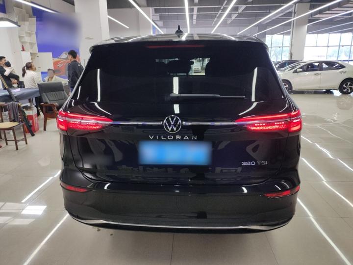 Viloran 2024 380TSI photo 3