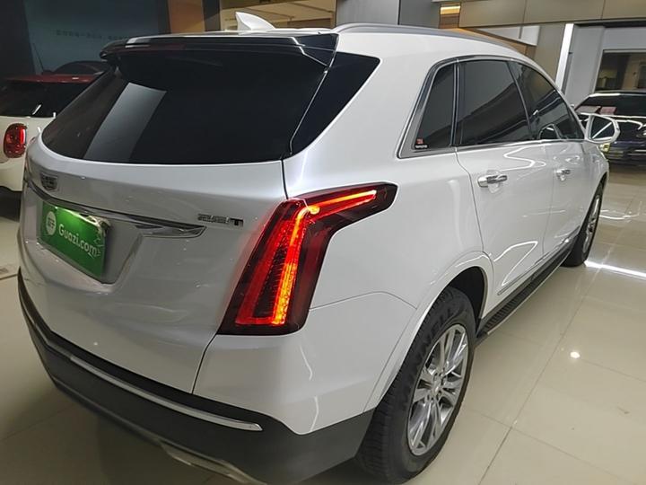 XT5 2020 28T Luxury photo 4