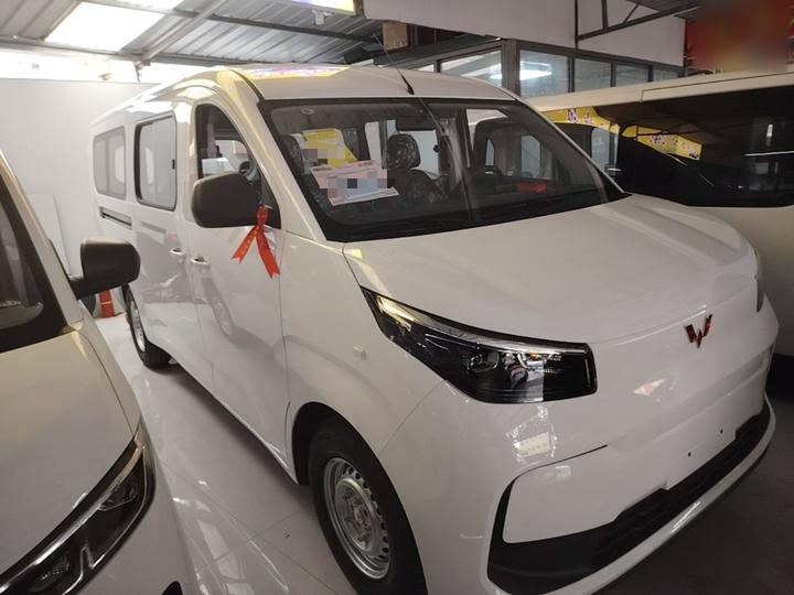 Wuling Pro 2026 405km EV Bus 6-Seater photo 3