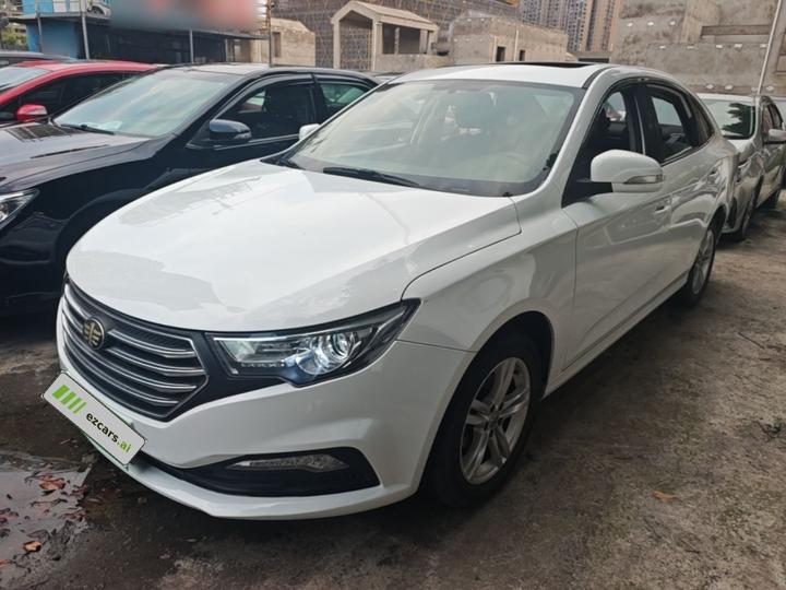 Bestune B30 2016 1.6L AT Luxury