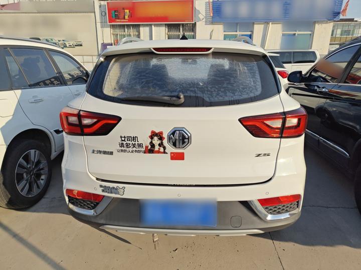 ZS 2020 1.5L MT 65 photo 4