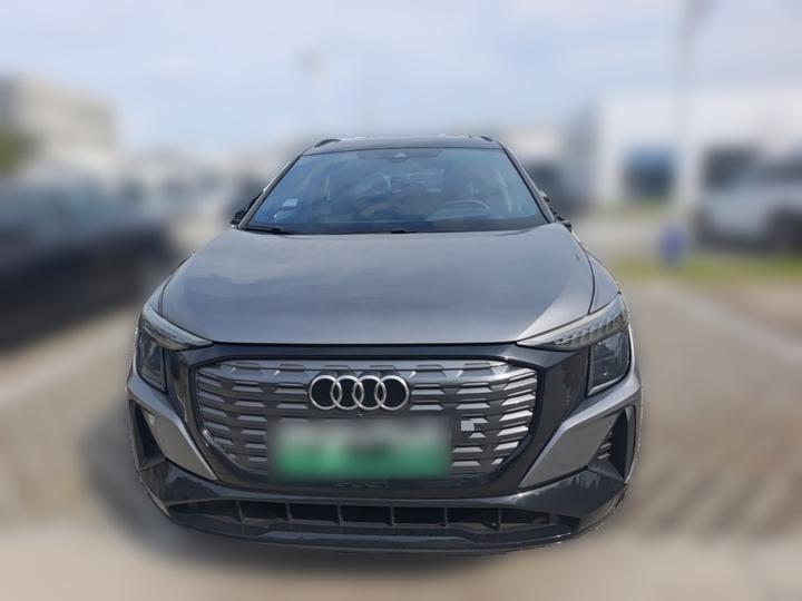 Q5 e-tron 2022 40 e-tron Starlight photo 2