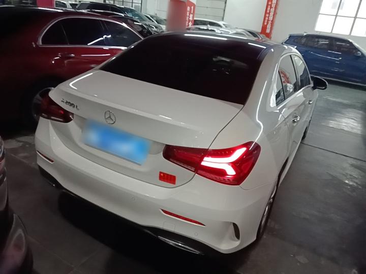 A-Class 2021 A 200 L Sport Dynamic photo 4