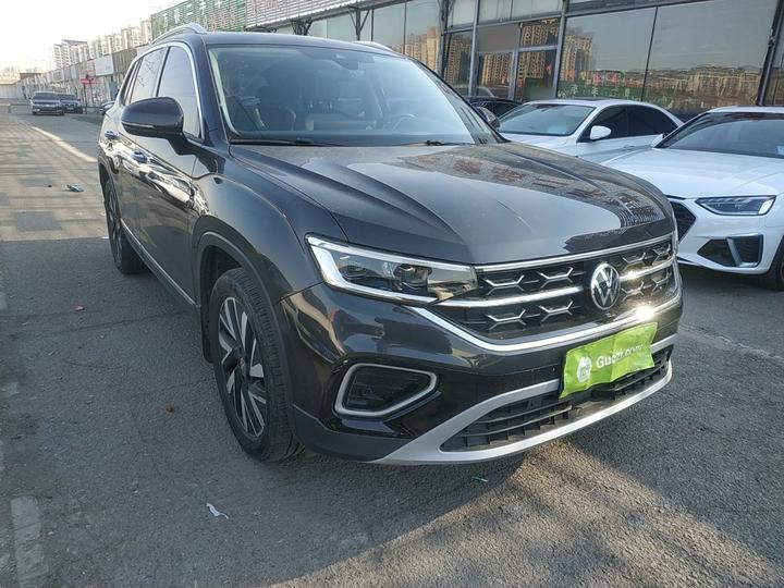 Tayron 2024 300TSI RWD Luxury Plus Advanced photo 3