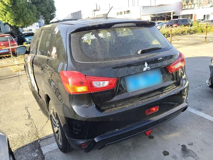 ASX 2016 1.6L MT RWD Progressive photo 4