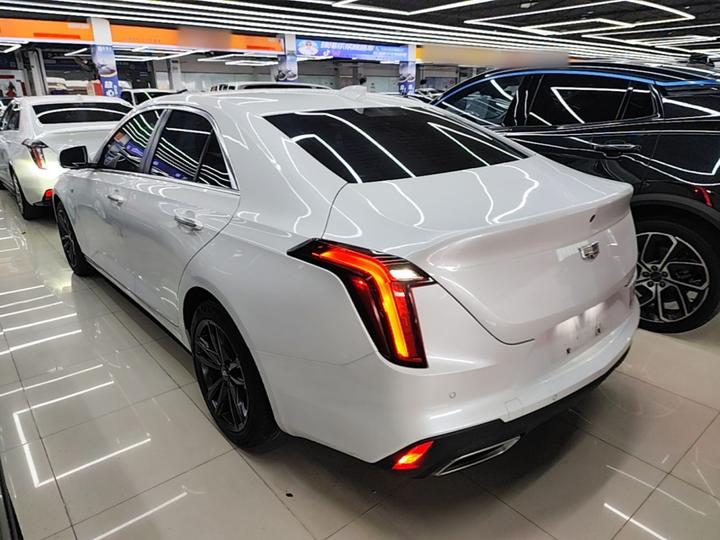 CT4 2023 25T Luxury photo 4