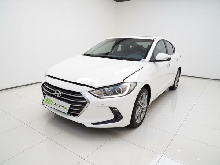 Elantra 2016 1.6L AT Smart Luxury
