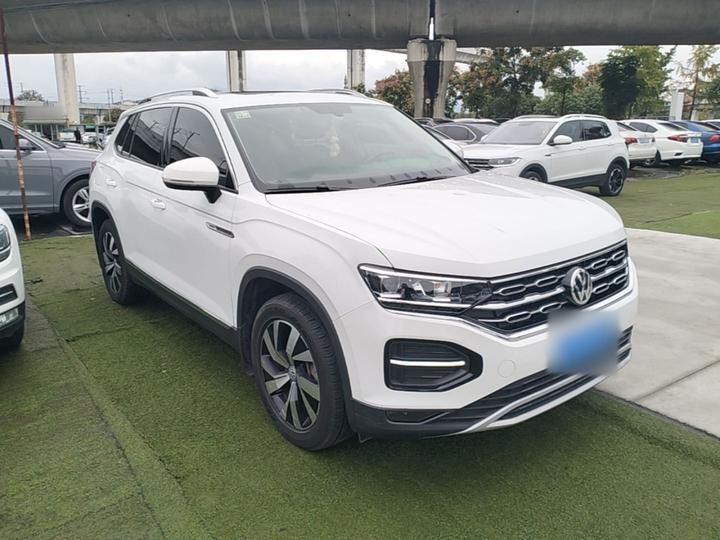 Tayron 2020 330TSI RWD Luxury Connected photo 3