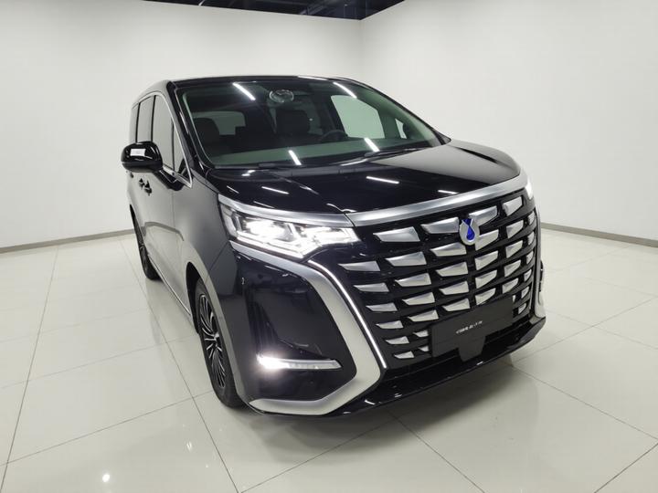 D9 2022 DM-i 970 AWD Flagship photo 3