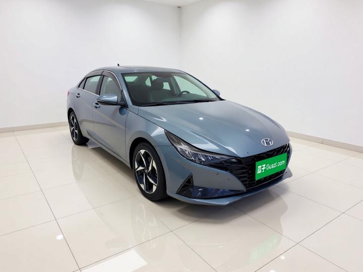 Elantra 2021 1.5L CVT LUX Premium photo 3