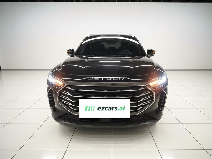 X70 PLUS 2024 1.6T DCT 7-Seater photo 2