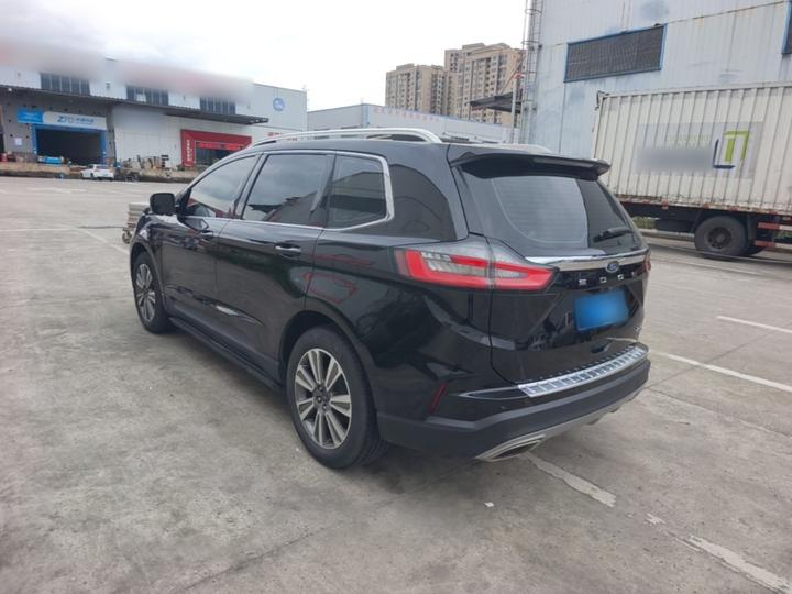 Edge 2021 PLUS EcoBoost 245 RWD 5-Seater photo 4