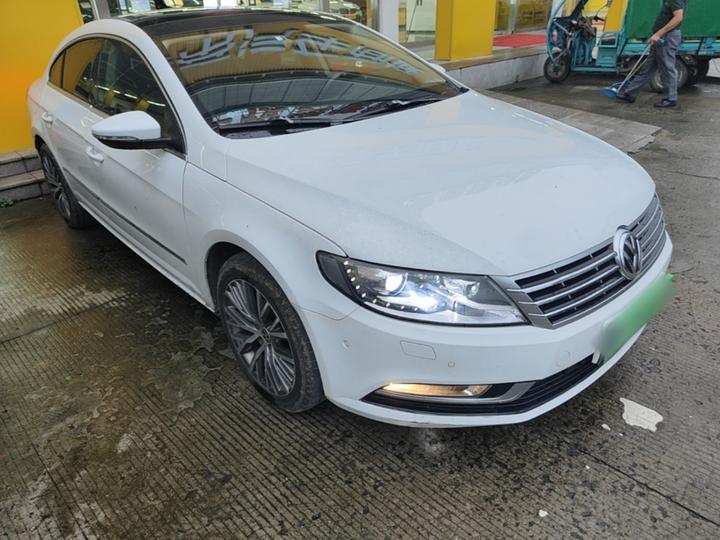 FAW-Volkswagen CC 2016 1.8TSI Luxury photo 3