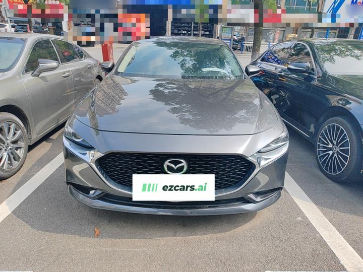 3 Axela 2021 2.0L AT photo 2