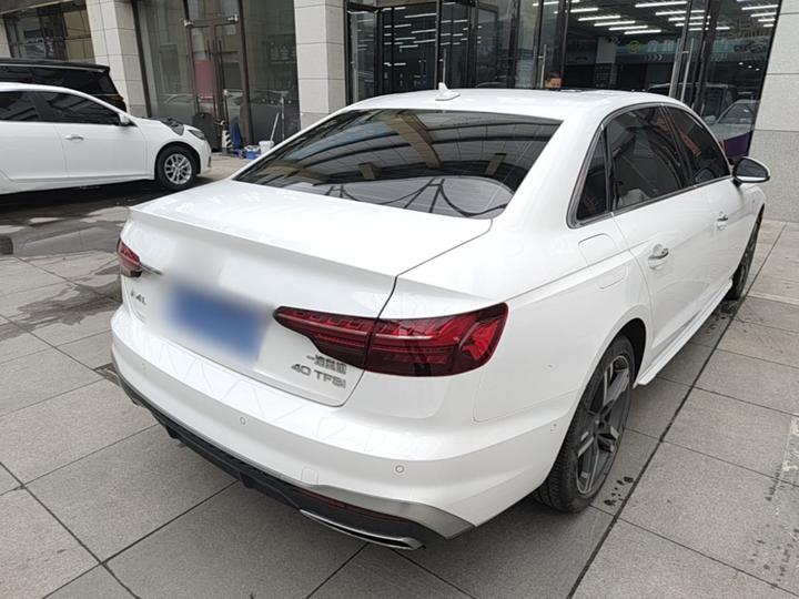 A4L 2022 40 TFSI Luxury Dynamic photo 6