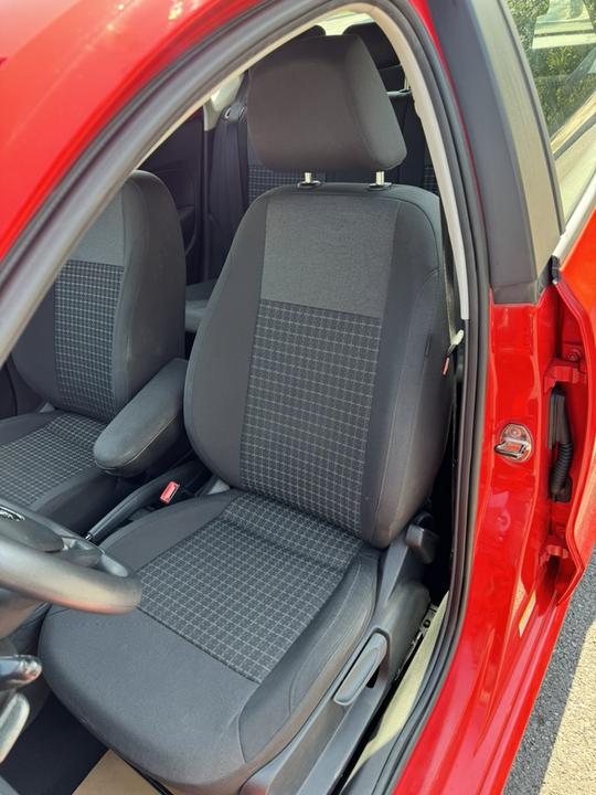 Polo 2014 1.6L AT Comfort photo 6