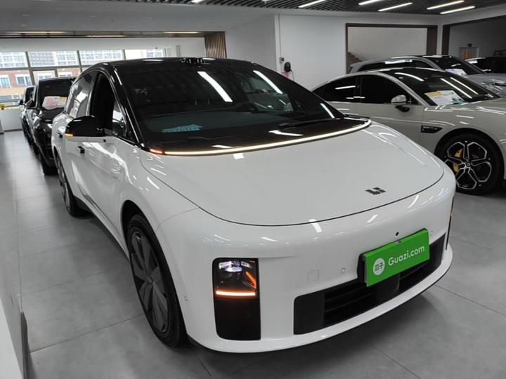 Li Auto i6 2025 AWD Standard photo 3