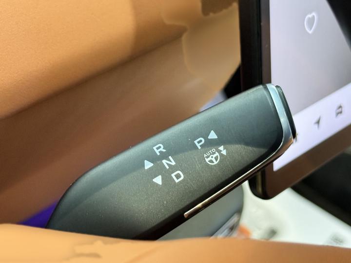 Nevo E07 2025 EV AWD 90kWh photo 5