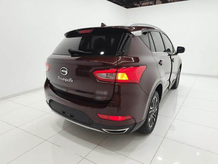 GAC Trumpchi GS4 2015 200T MT Luxury photo 4