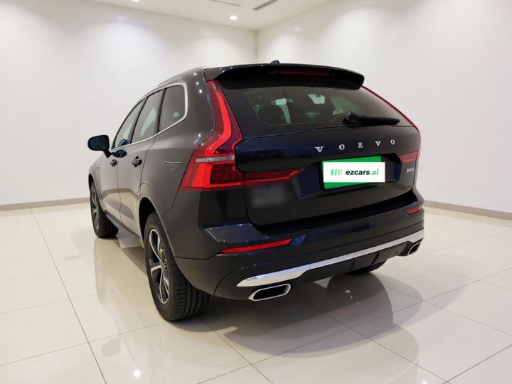 XC60 2026 B5 AWD Luxury photo 4