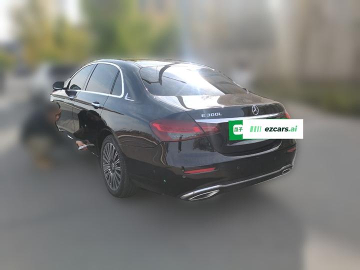 E-Class 2018 E 300 L Luxury photo 4