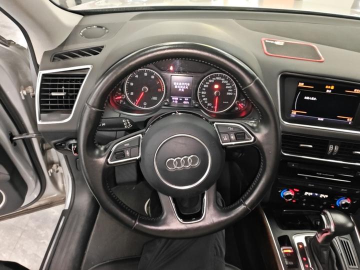 Q5 2015 40 TFSI Comfort photo 3