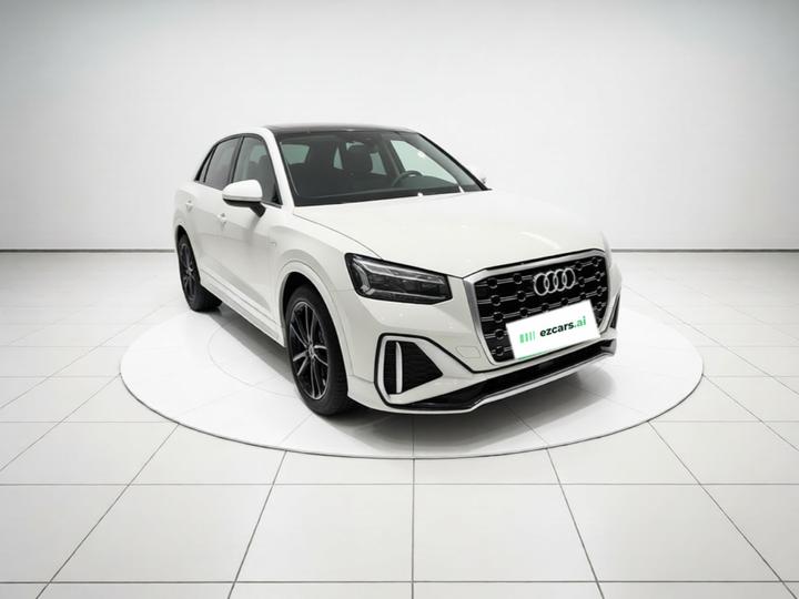 Q2L 2022 35 TFSI Progressive Dynamic photo 3