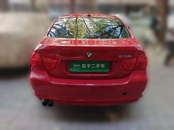 3 Series 2012 325i Luxury photo 5