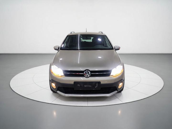 2016 1.4L Cross Polo AT photo 2