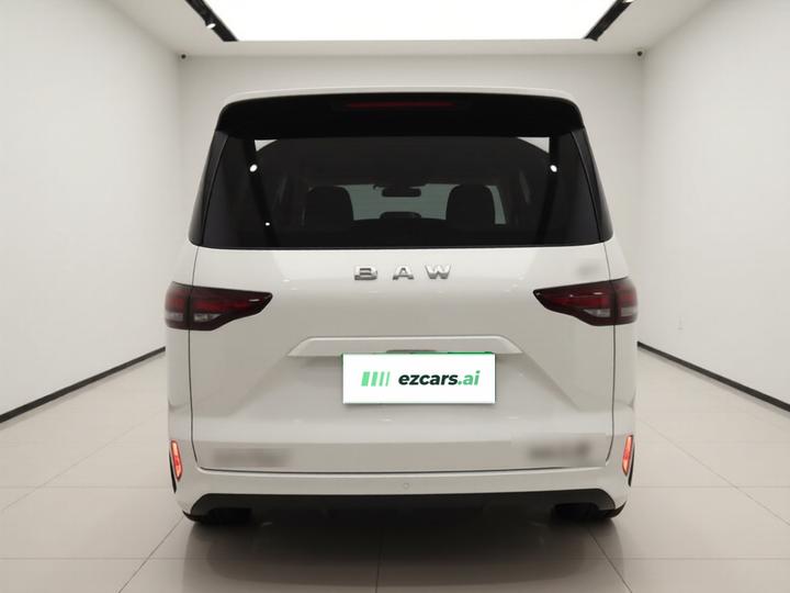 BAW M7 2025 1.6L MT Long Wheelbase Comfort 6/7-Seater photo 3