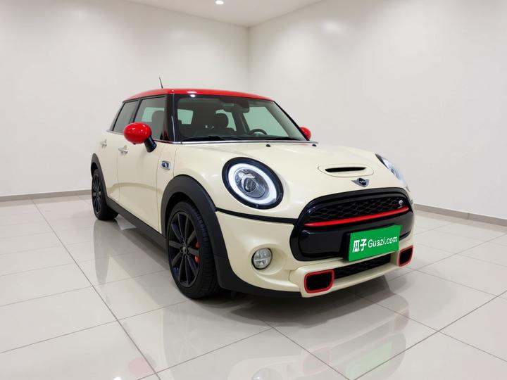 2015 2.0T COOPER S 5-Door photo 3