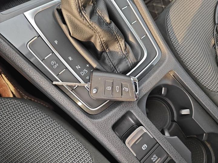 Golf 2018 230TSI AT Comfort photo 8