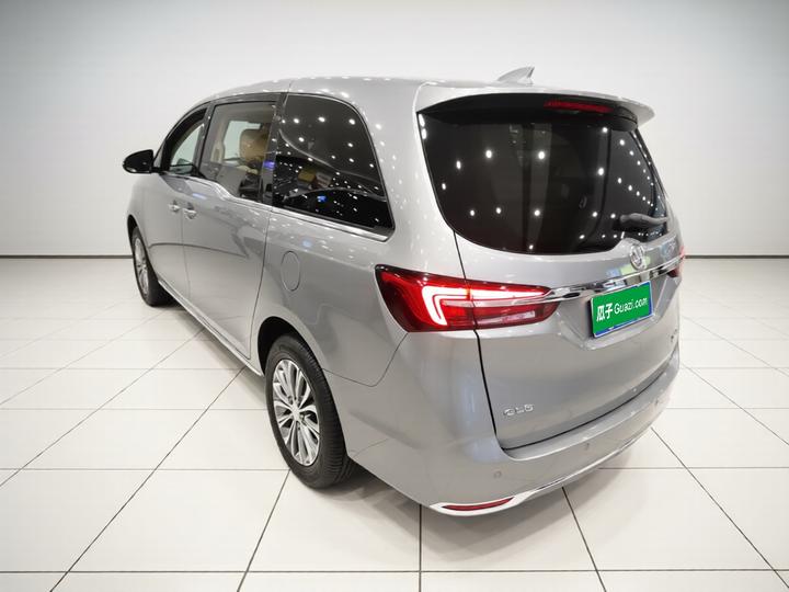 GL8 2023 Facelift Luxury photo 4