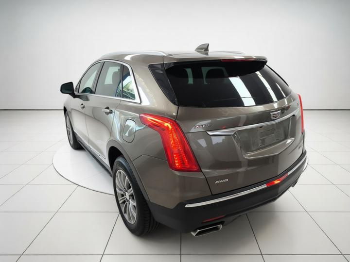 XT5 2016 28T AWD Luxury photo 4