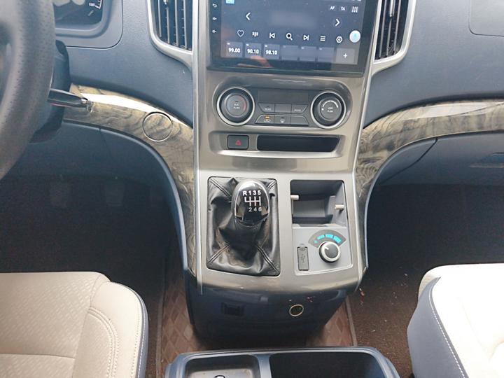 Lingzhi PLUS 2024 1.5T MT Comfort 9-Seater photo 6