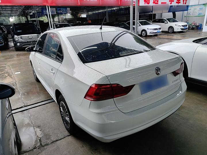 Santana 2016 1.6L MT photo 4