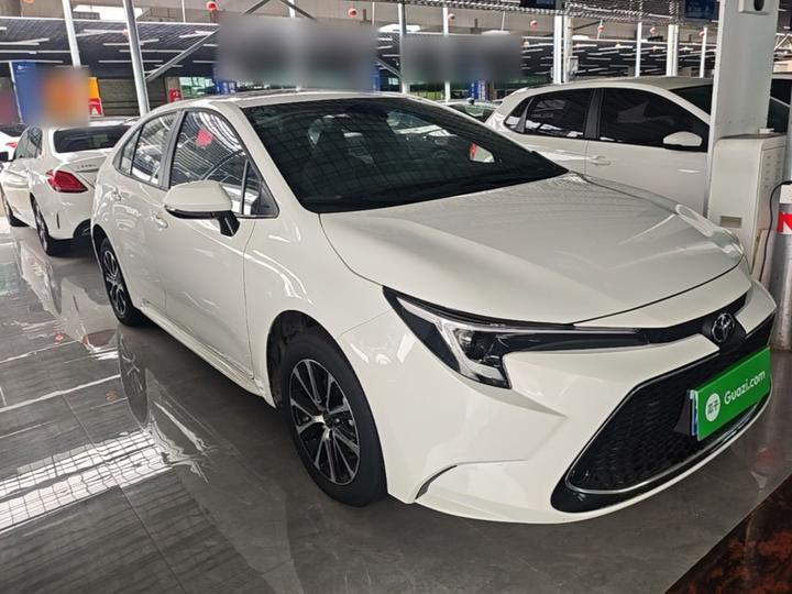 Levin 2024 185T CVT Luxury photo 3