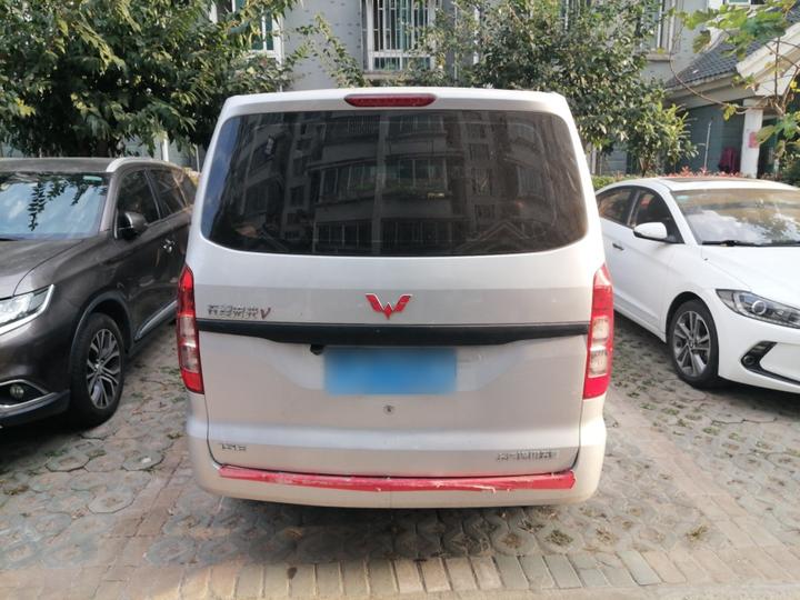 Wuling Hongguang V 2022 1.5L Energetic LAR photo 3