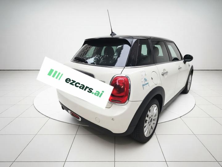 2015 1.5T COOPER Excitement 5-Door photo 6